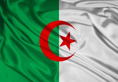 DRAPEAU D'INAUGURATION ALGERIEN 